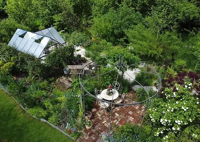 Maison De Charme Normande Avec Jardin Et Wifi - Fr-1-497-220 *