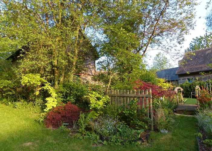 Maison De Charme Normande Avec Jardin Et Wifi - Fr-1-497-220